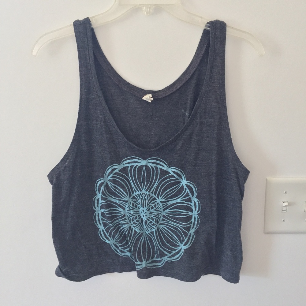 Bohemian Mandala Gray Cropped Tank Top
